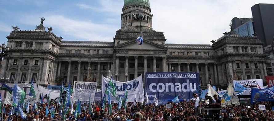 La protesta, habitual durante el inicio del ciclo lectivo en Argentina, podría marcar el...