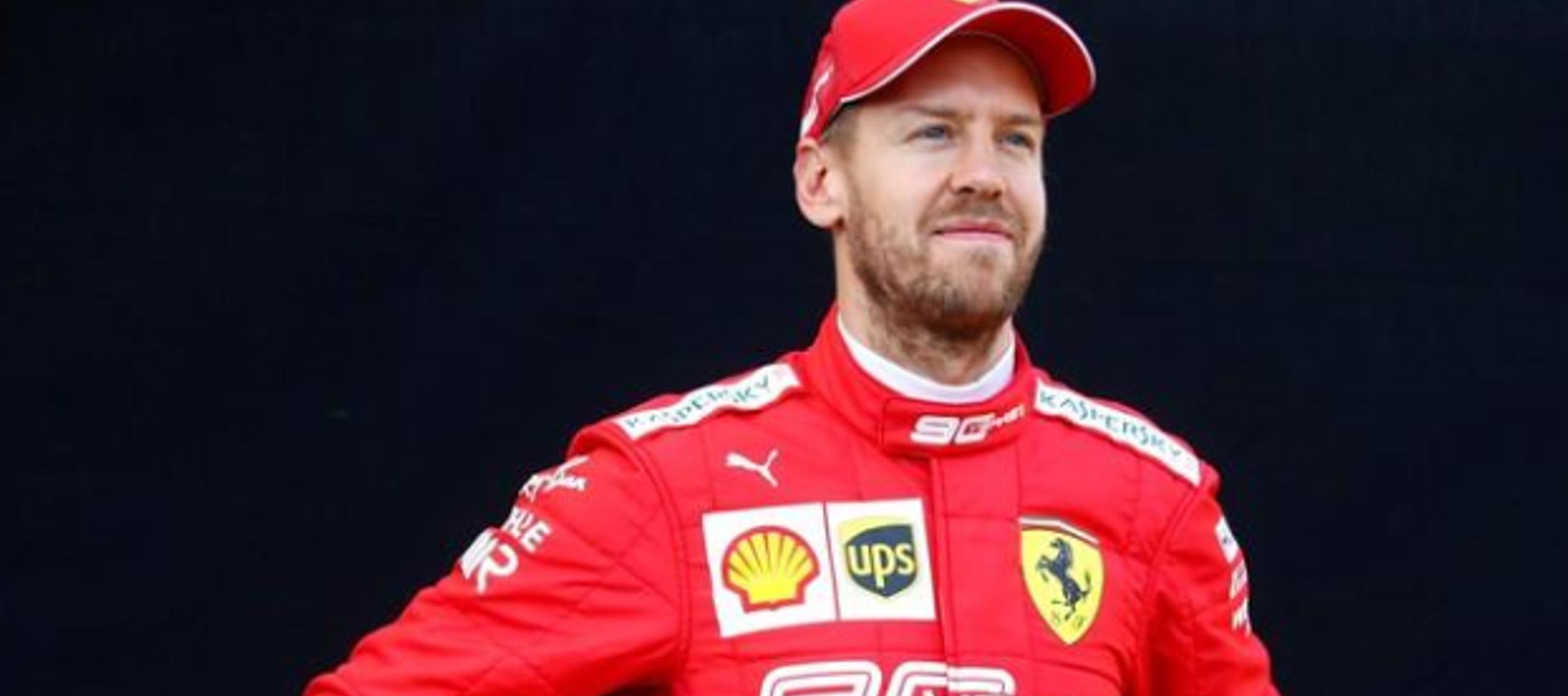 Vettel, que busca su tercera victoria consecutiva en el Gran Premio de Australia que abre la...