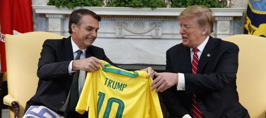 Trump dijo que Bolsonaro había realizado “una campaña increíble” y...