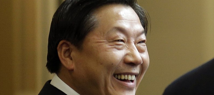 Lu fue promotor de la posición de Beijing, de que los gobiernos tienen derecho a filtrar y...