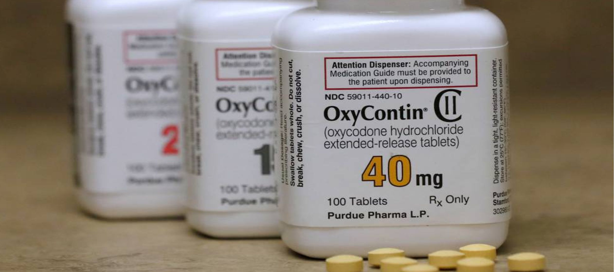 Más de 47,600 estadounidenses murieron por sobredosis de opiáceos en 2017,...