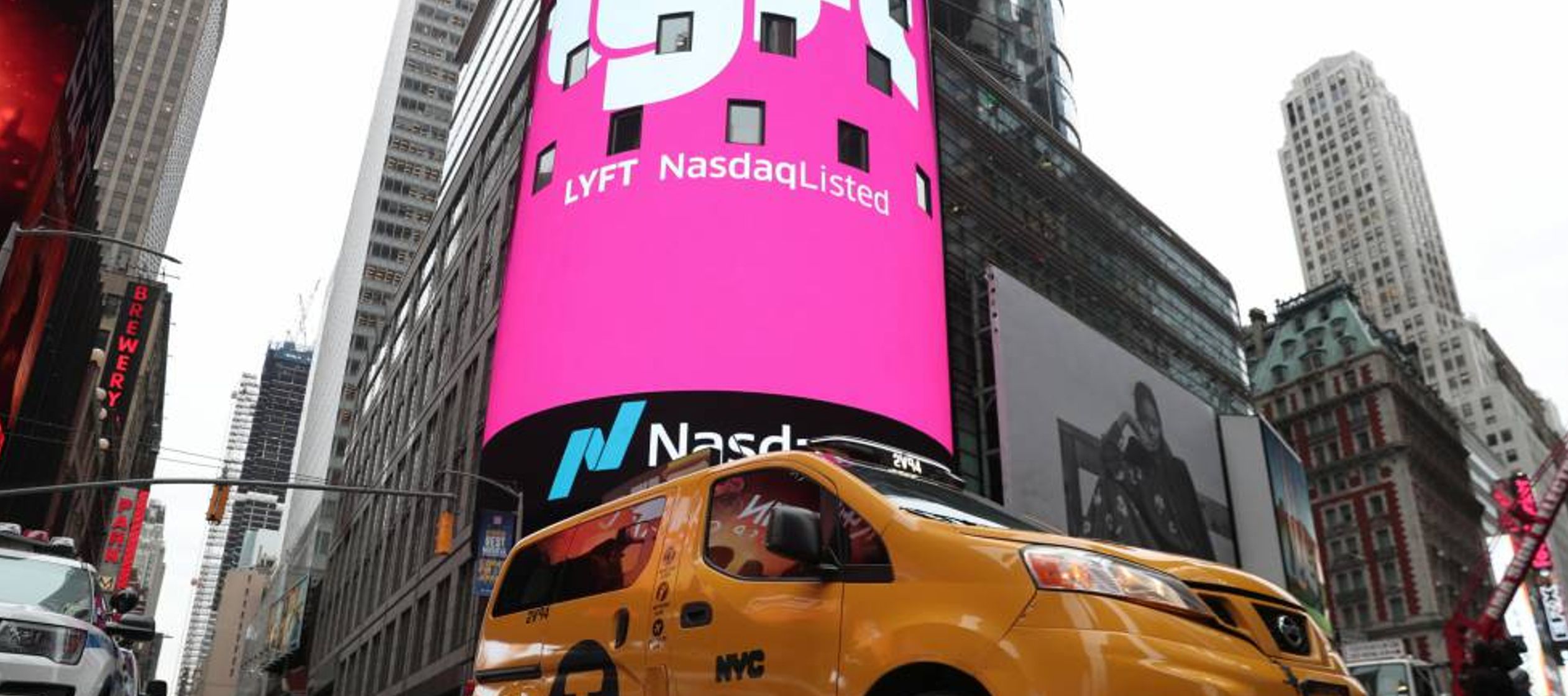 Lyft coloca 32 millones de acciones en el Nasdaq. El precio de salida se fijó en 72...