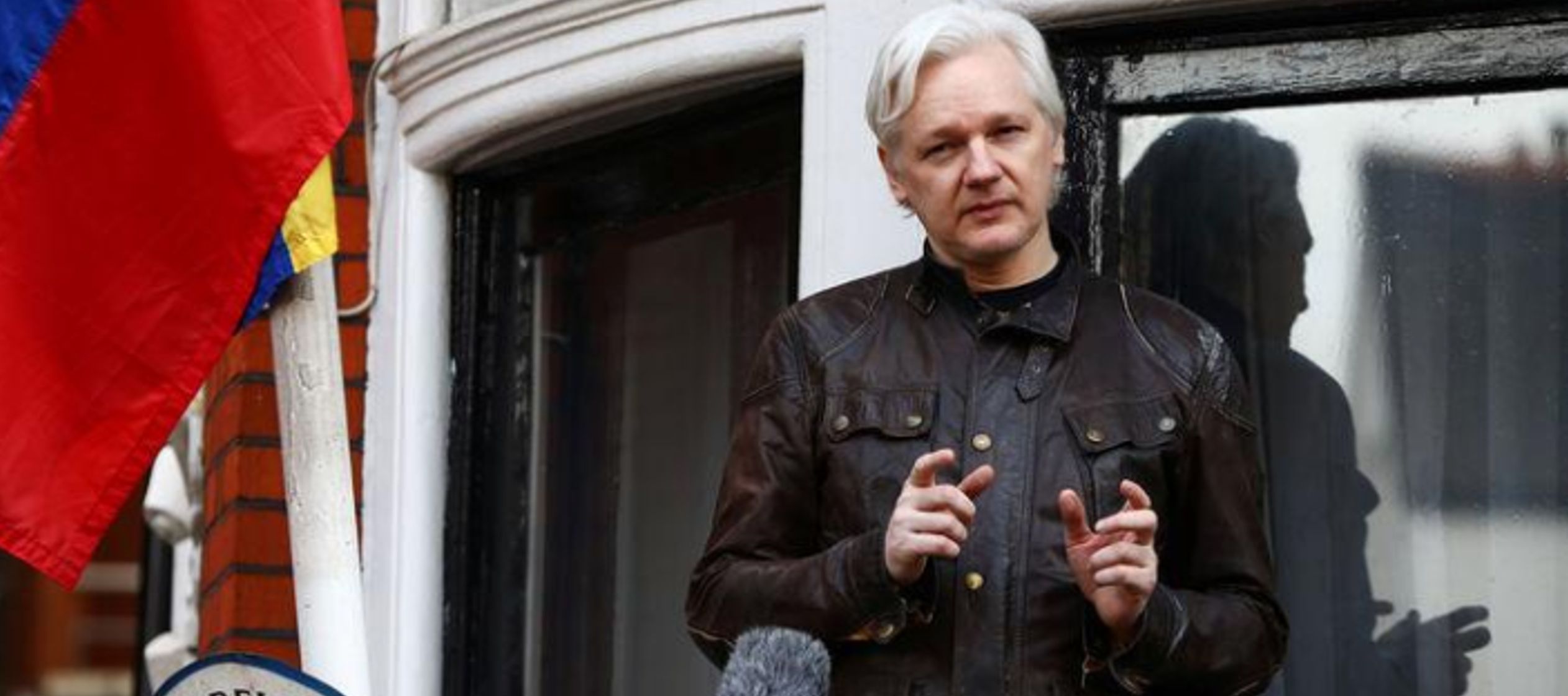 “Ya demasiadas veces el señor Assange ha redundado en sus violaciones al acuerdo que...