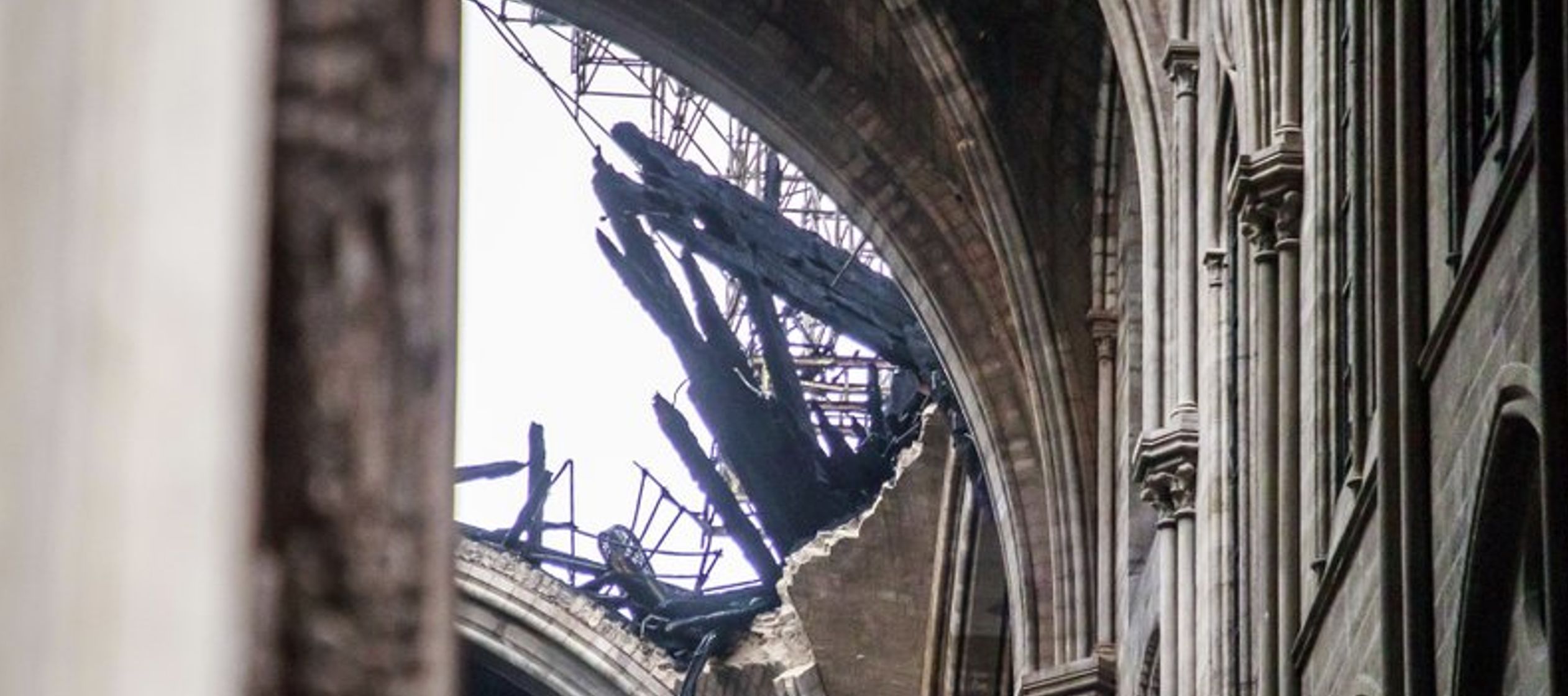 La reconstrucción de la Catedral de Notre Dame de París será un proceso largo,...