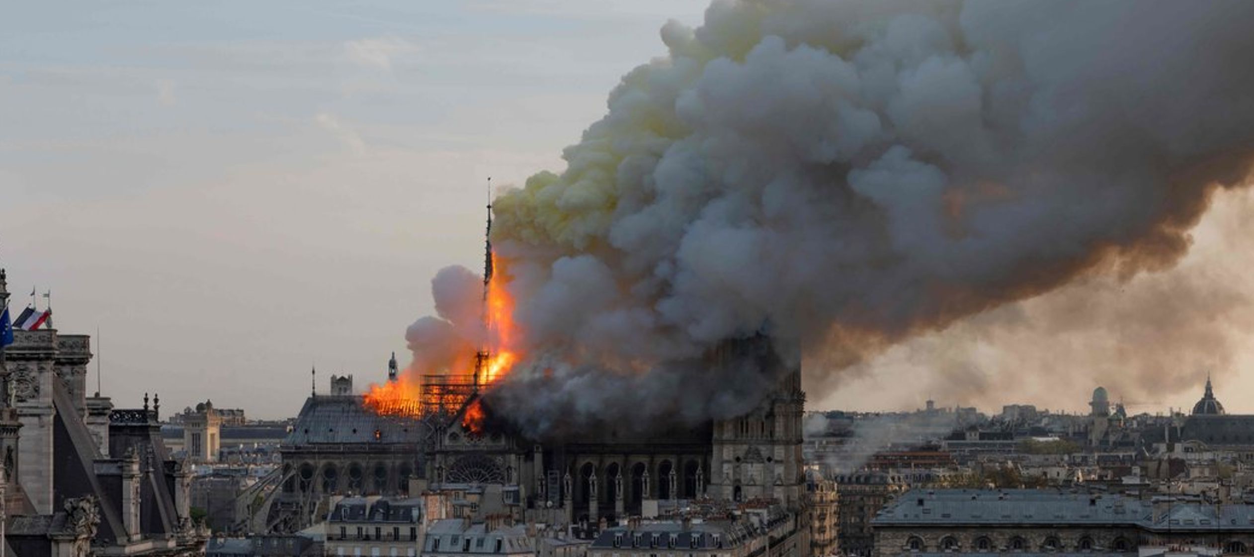 Exactamente cómo fue que empezó el incendio es lo que las autoridades francesas ya...