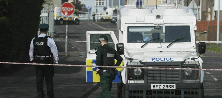 El servicio de policía de Irlanda del Norte dijo que la periodista y escritora de 29...