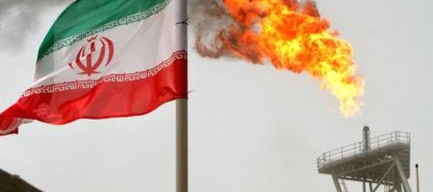 Estados Unidos reimpuso sanciones a las exportaciones de petróleo iraní...