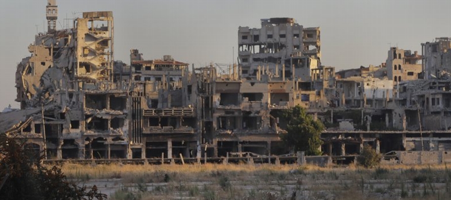 En un ataque, los milicianos del Estado Islámico emboscaron a efectivos del gobierno sirio...