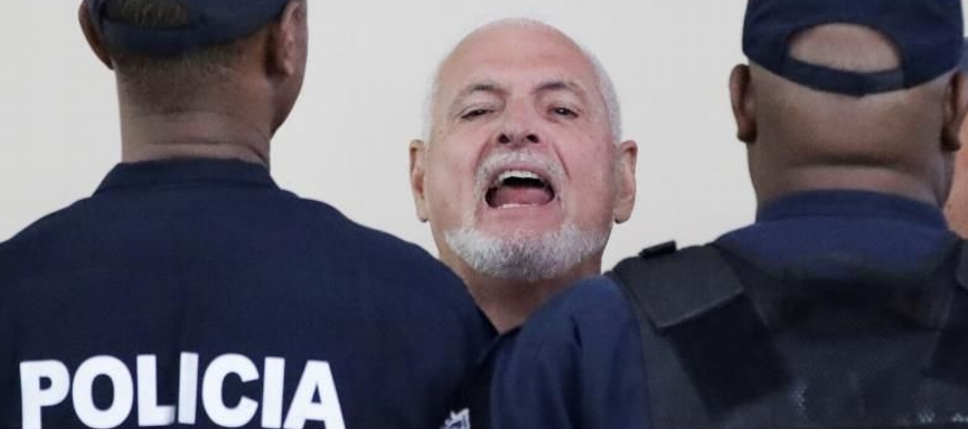 Martinelli, de 67 años, que dirigió Panamá de 2009 a 2014, se encuentra en una...