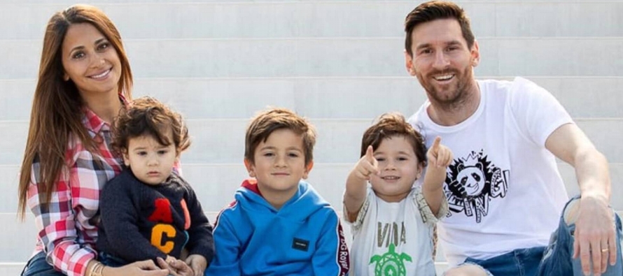 Messi acostumbra a invertir su patrimonio en el negocio inmobiliario, tanto en España como...