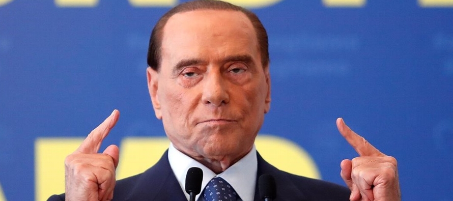 Berlusconi, que fungió como primer ministro durante tres legislaturas y ya sufrió...