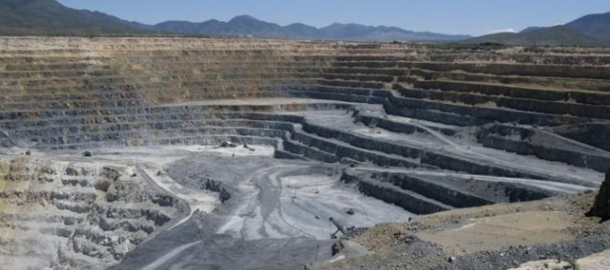 Según un comunicado de la Cámara Minera de México, la empresa pierde 50...