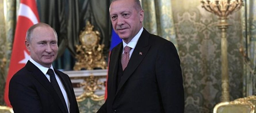 Rusia y Turquía llegaron a un acuerdo en septiembre de 2018 para establecer una zona...