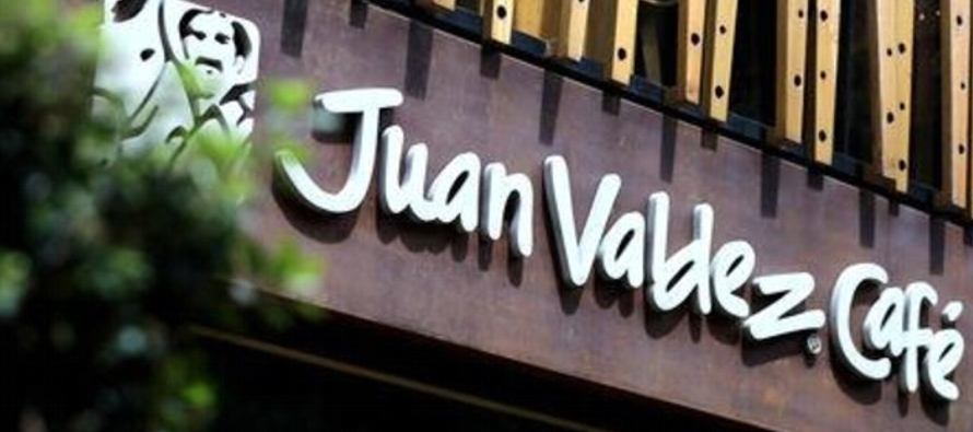 Las tiendas Juan Valdez fueron creadas por la Federación Nacional de Cafeteros de Colombia...