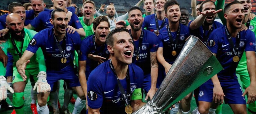 El campeón de la Liga Europa fue sancionado en febrero por violar las reglas sobre...