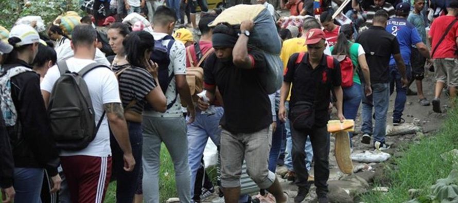 Más de cuatro millones de venezolanos han abandonado Venezuela en los últimos...