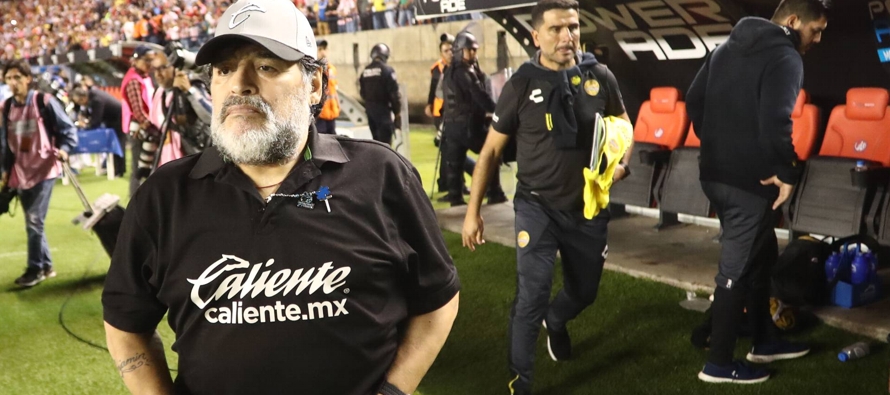 Maradona sacudió al fútbol de México el 7 de septiembre pasado cuando, a...