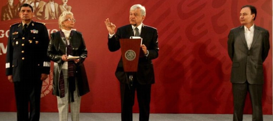 Apenas asumió su encargo el 1 de diciembre pasado, López Obrador decidió...