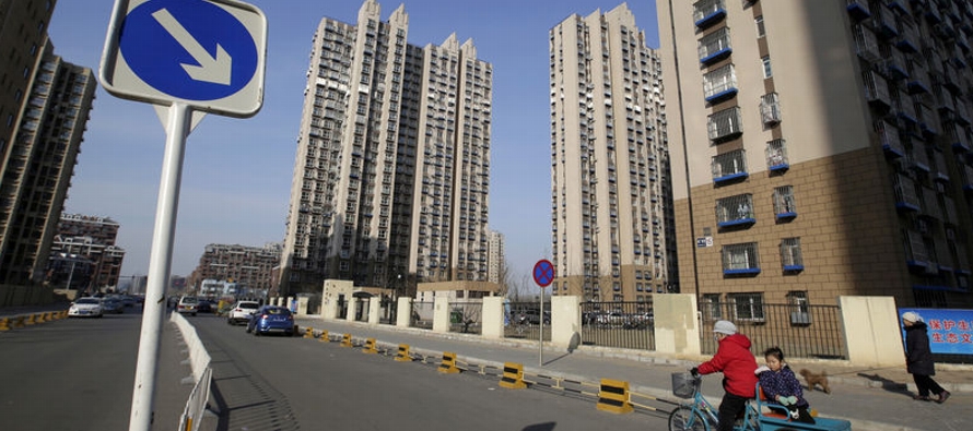 El precio medio de la vivienda nueva en las 70 principales ciudades de China subió un 0,7%...