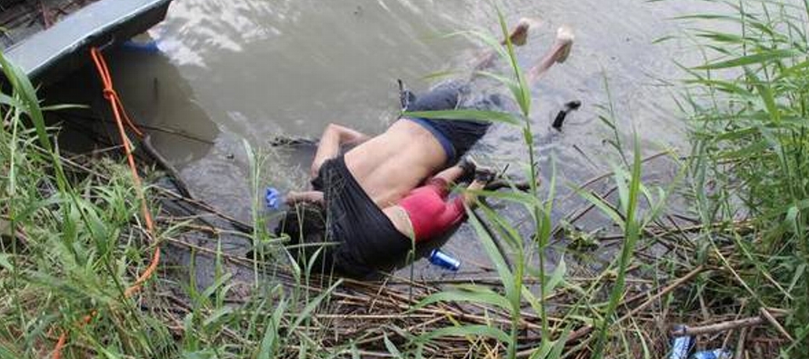 La imagen está destinada a convertirse en símbolo de la tragedia de los migrantes...