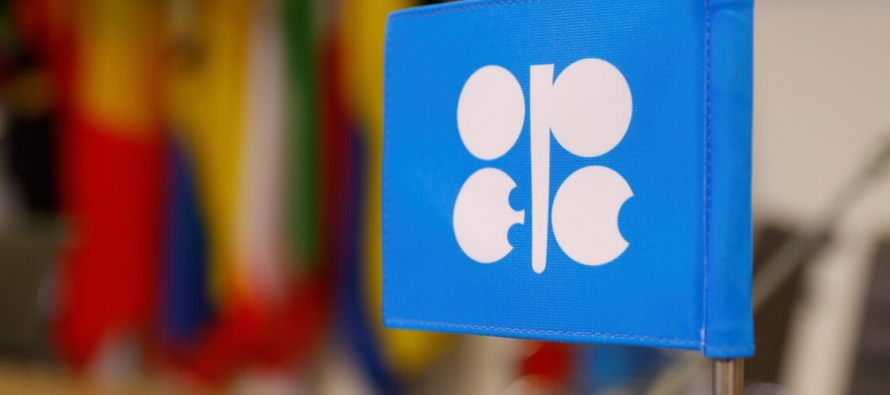 La alianza, conocida como OPEP+, ha estado reduciendo los suministros de petróleo desde 2017...