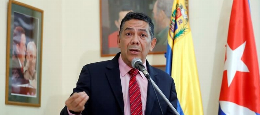 El Gobierno del presidente Nicolás Maduro dice que Venezuela es víctima de un complot...