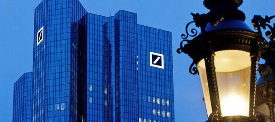 El plan representa una importante marcha atrás en las operaciones de Deutsche Bank, que...