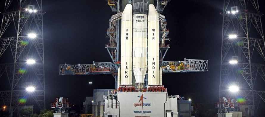 El lanzamiento del Chandrayaan-2 se reprogramó para las 14:43 del lunes,...