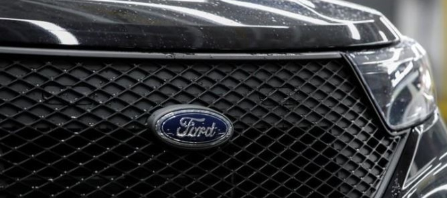 Las acciones de Ford caían un 7 por ciento en las operaciones posteriores al cierre.