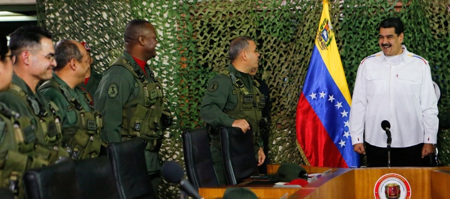 Maduro suele llamar al presidente Iván Duque “lacayo” de Estados Unidos y lo...