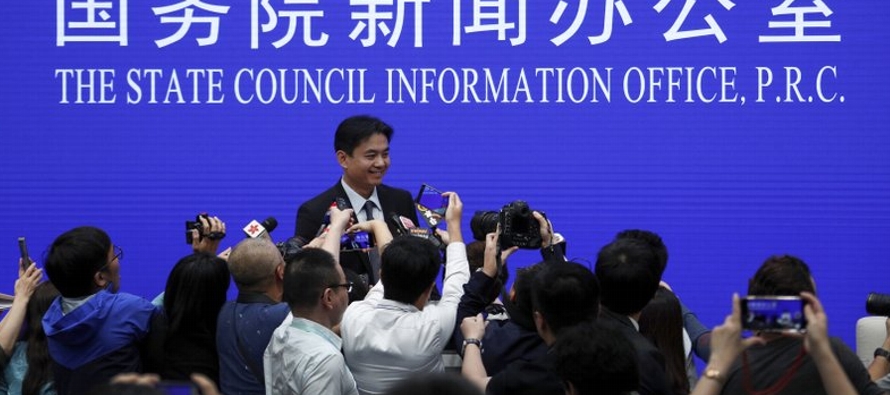 Yang Guang, portavoz de la Oficina de China para Asuntos de Hong Kong, dijo que “personas...