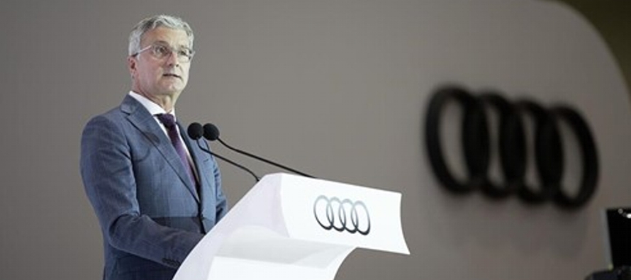 Rupert Stadler fue acusado por conocer la manipulación en los coches de Audi y Volkswagen y...