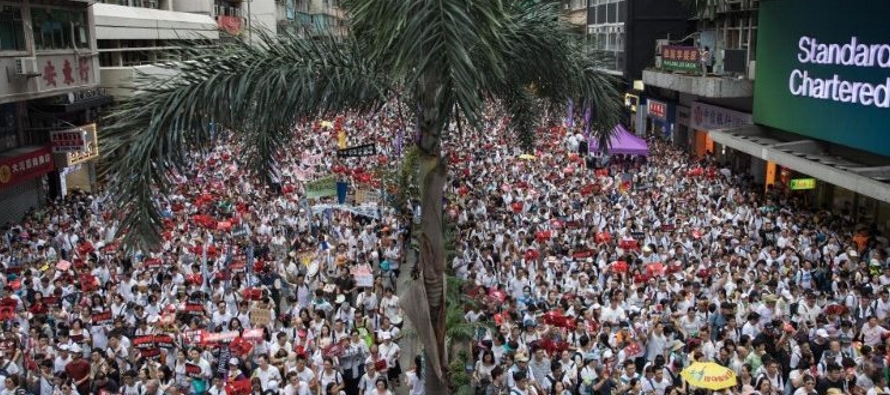 “La crisis de Hong Kong (...) continúa después de 60 días y empeora cada...