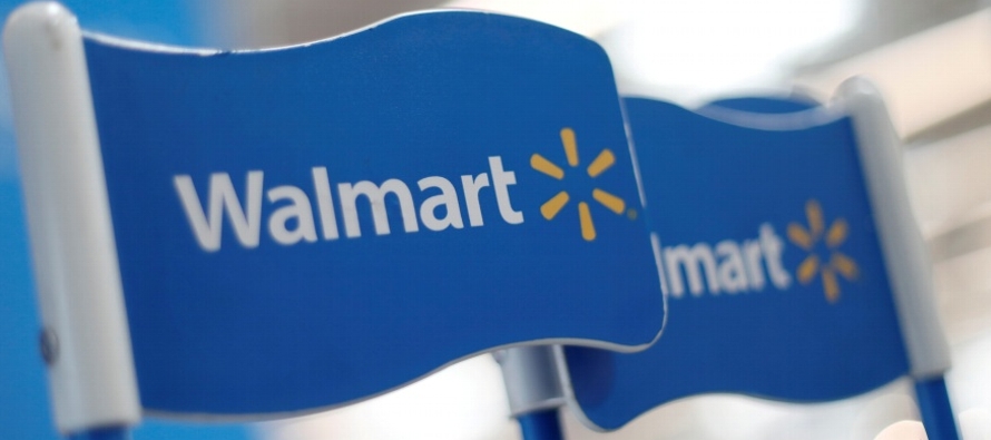 El desempeño de Walmart fue impulsado por un aumento del gasto de los clientes en tiendas y...