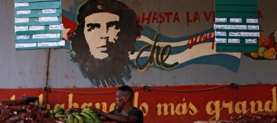 Los nuevos precios para el sector privado de La Habana incluyen algunos alimentos básicos...