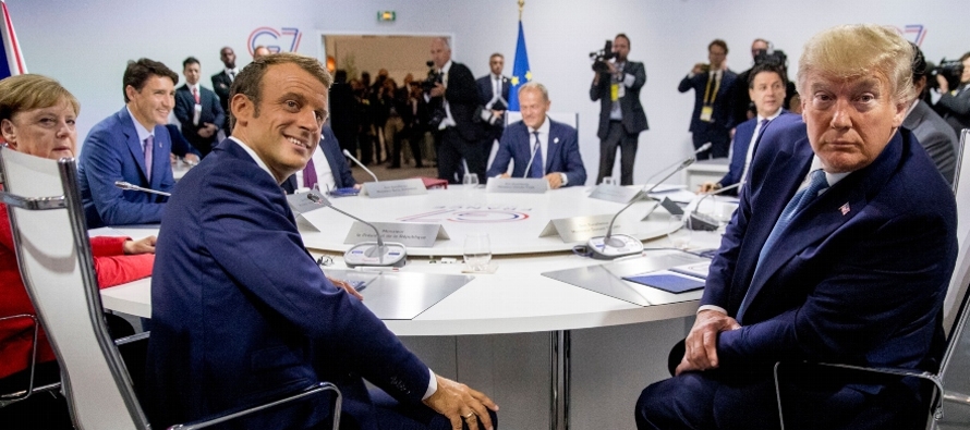 La presidencia francesa anunció que Macron entablará un diálogo con...