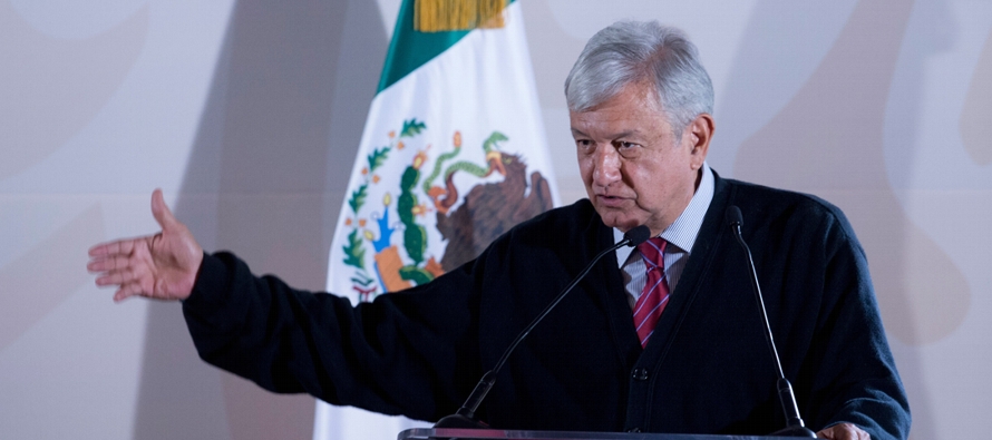 López Obrador, que suele tratar con exagerada mesura y equilibrio a Trump, según las...