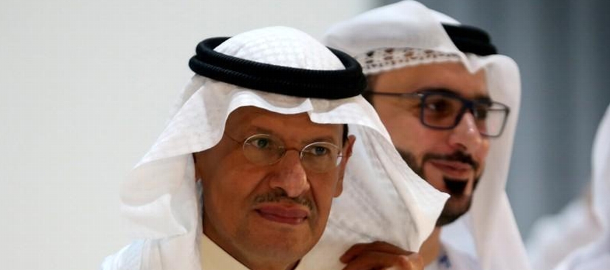 El ministro de Energía de EAU dijo que su país podía aumentar su...