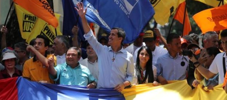 La delegación de Maduro se retiró a principios de agosto en respuesta a la...