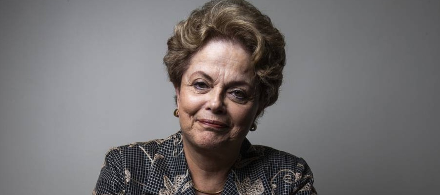 Hija de un inmigrante búlgaro y con madre brasileña, Rousseff nació en una...