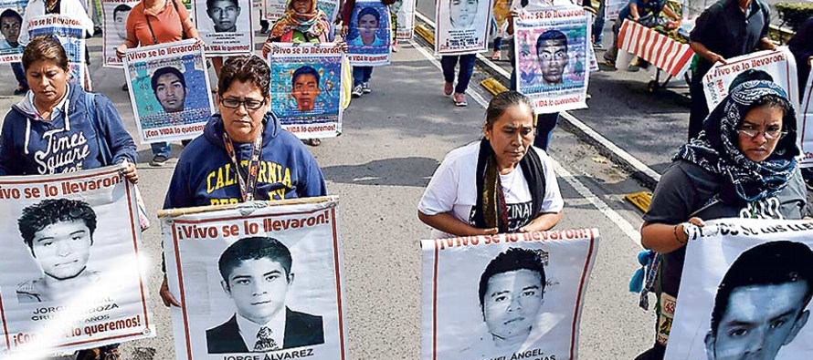 La desaparición de los alumnos de la Normal Rural de Ayotzinapa el 26 de septiembre de 2014...