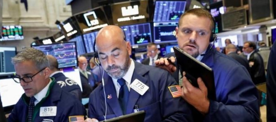 El Promedio Industrial Dow Jones subió 1,42% a 26.573,72 puntos, mientras que el S&P 500...