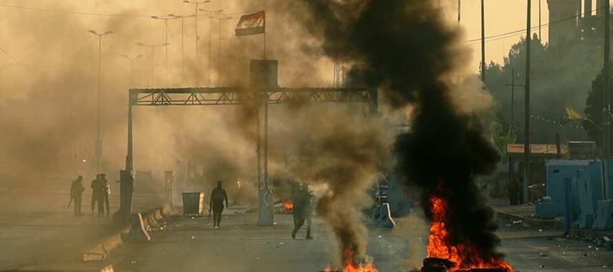 El gobierno de Irak ha tenido problemas para contener el descontento popular que se ha apoderado de...