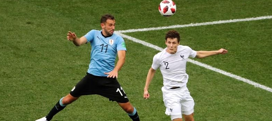 “La Asociación Uruguaya de Fútbol comunica que en las últimas horas...