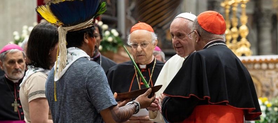 El Papa dijo que los habitantes de la Amazonía no deben ser abordados “con un tipo de...
