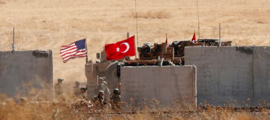 La ofensiva turca busca neutralizar a la milicia kurda YPG, principal componente de las FDS y vista...