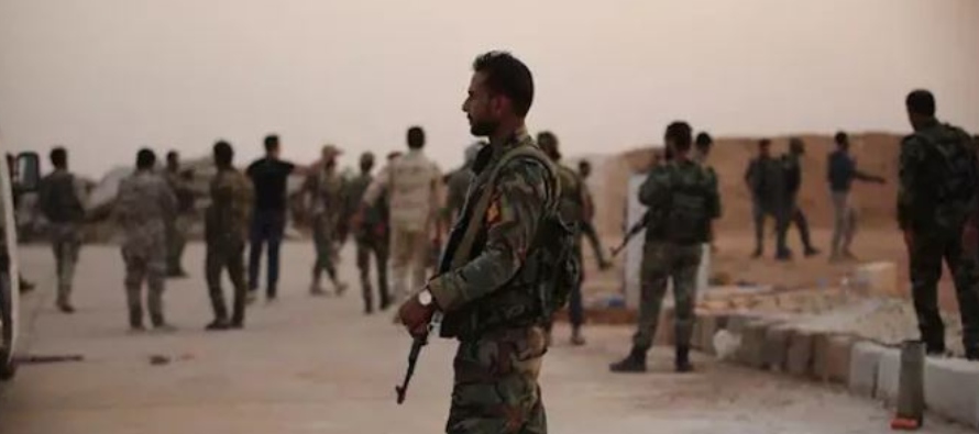 El martes, los soldados del régimen de Bashar al Assad se habían desplegado ya en...