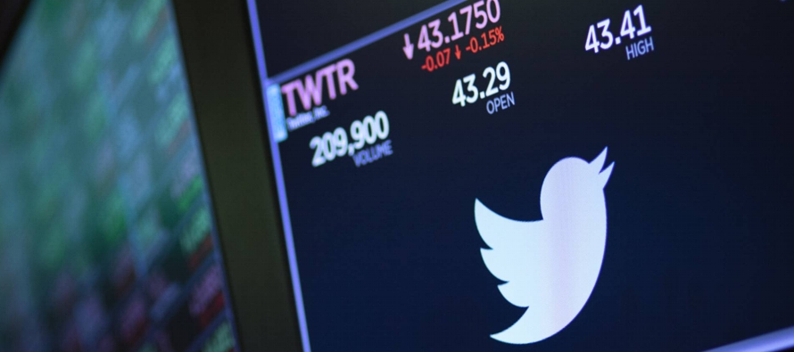 Pese a que los ingresos de Twitter se elevaron un 9% hasta los 824 millones de dólares en el...