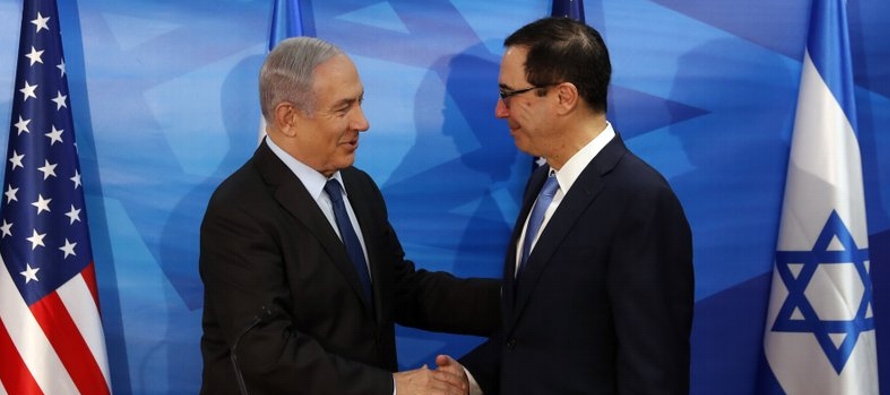 Mnuchin se reunió el lunes en Jerusalén con el primer ministro israelí...
