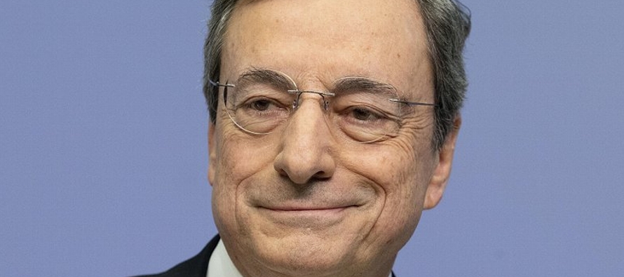 Draghi amplió el arsenal del banco para tiempos de crisis con nuevas y poco convencionales...